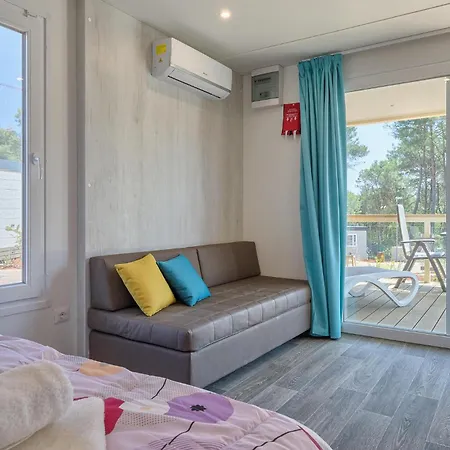 Campingplatz Lovely Stacaravan In Vabriga 5*